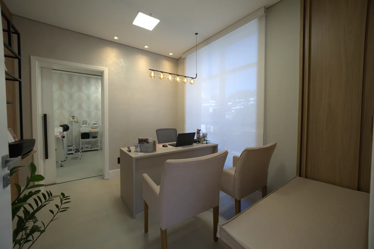 Sala de atendimento do consultório da Dra. Dayane Peres